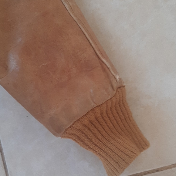 70's VINTAGE Leather Distressed Jacket - Picture 7 of 11